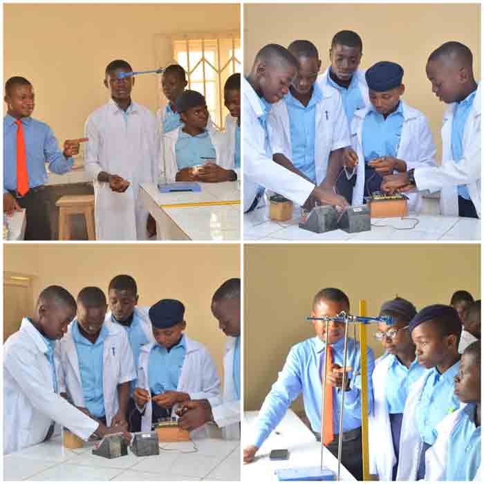 Ameewua-Model-College-Students During Physics Practicals